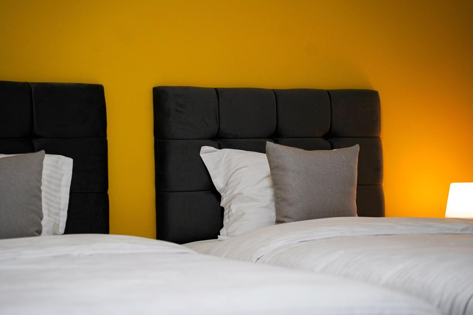 Ten Guest House Priştine Dış mekan fotoğraf