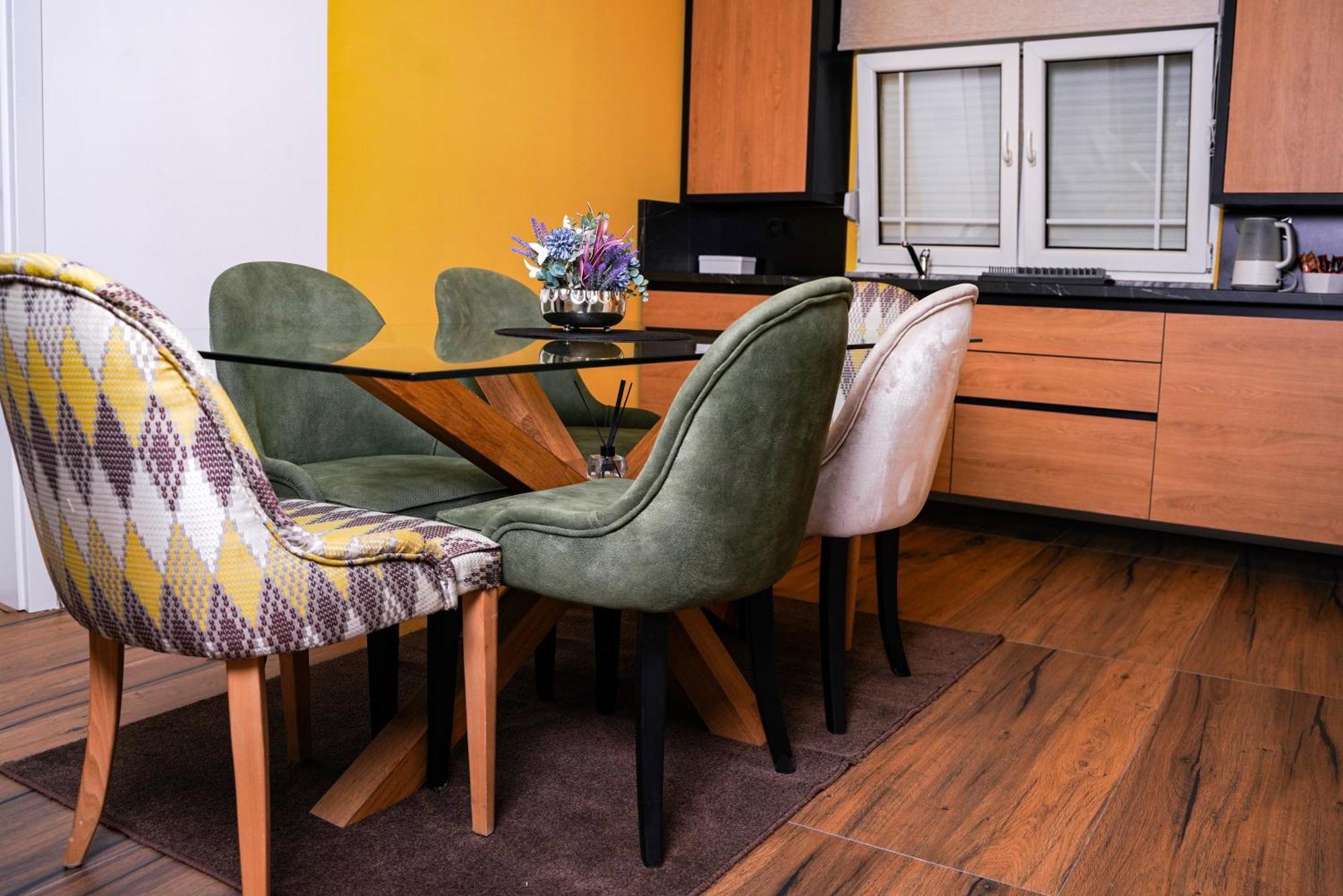 Ten Guest House Priştine Dış mekan fotoğraf