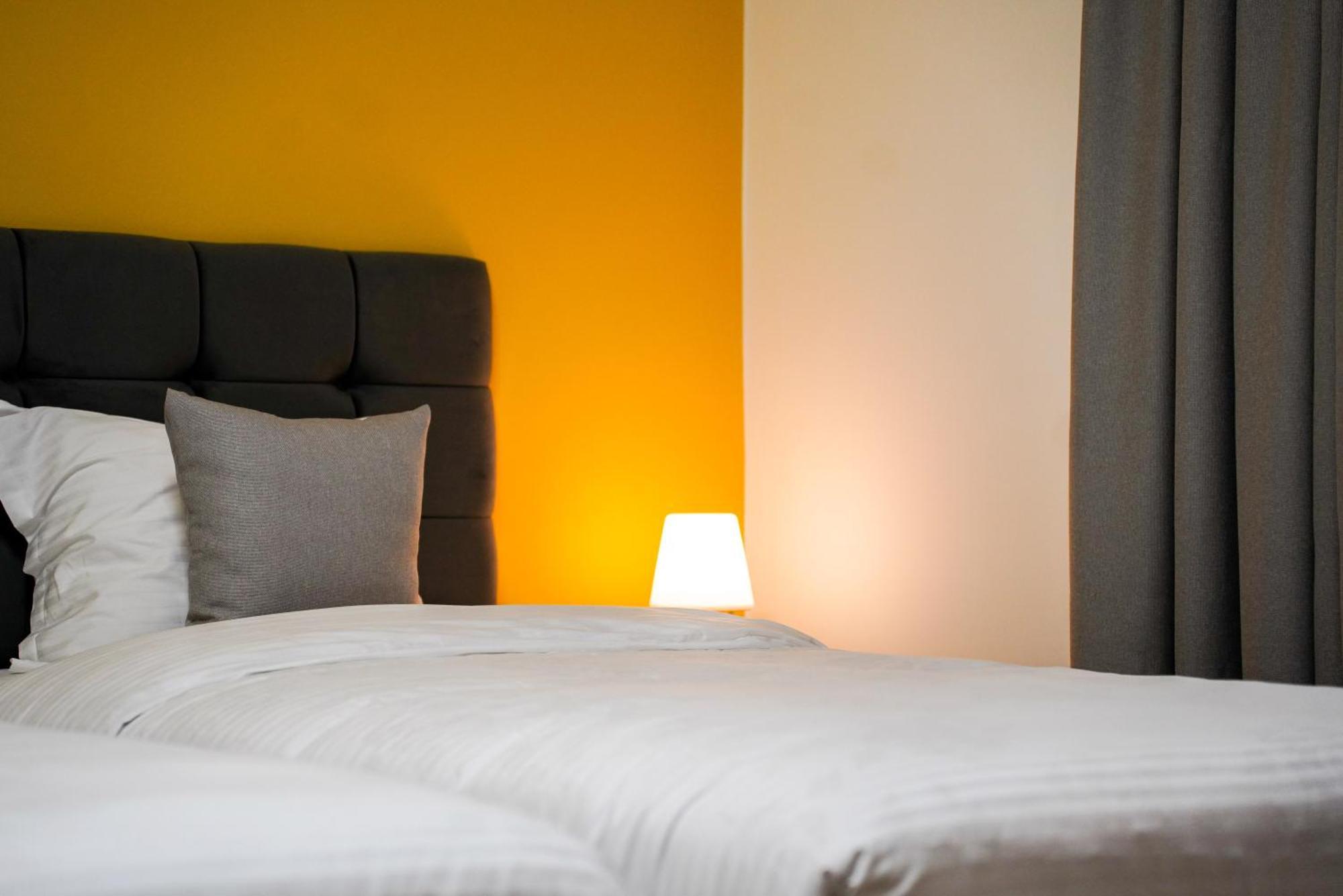 Ten Guest House Priştine Dış mekan fotoğraf